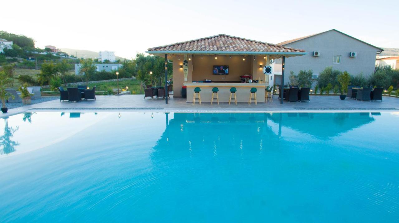 Hotel La Hacienda Ulcinj Exterior foto
